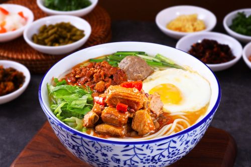 红烧排骨三宝米线